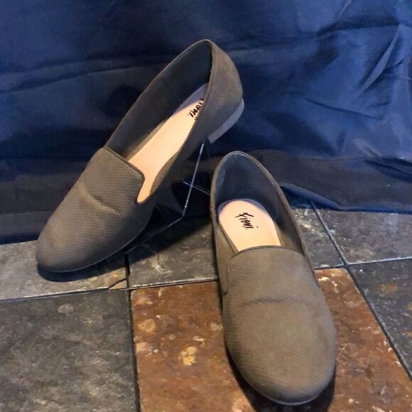 Fioni Desi Olive Green Slip On Flats Loafers 8.5 - Picture 2 of 9